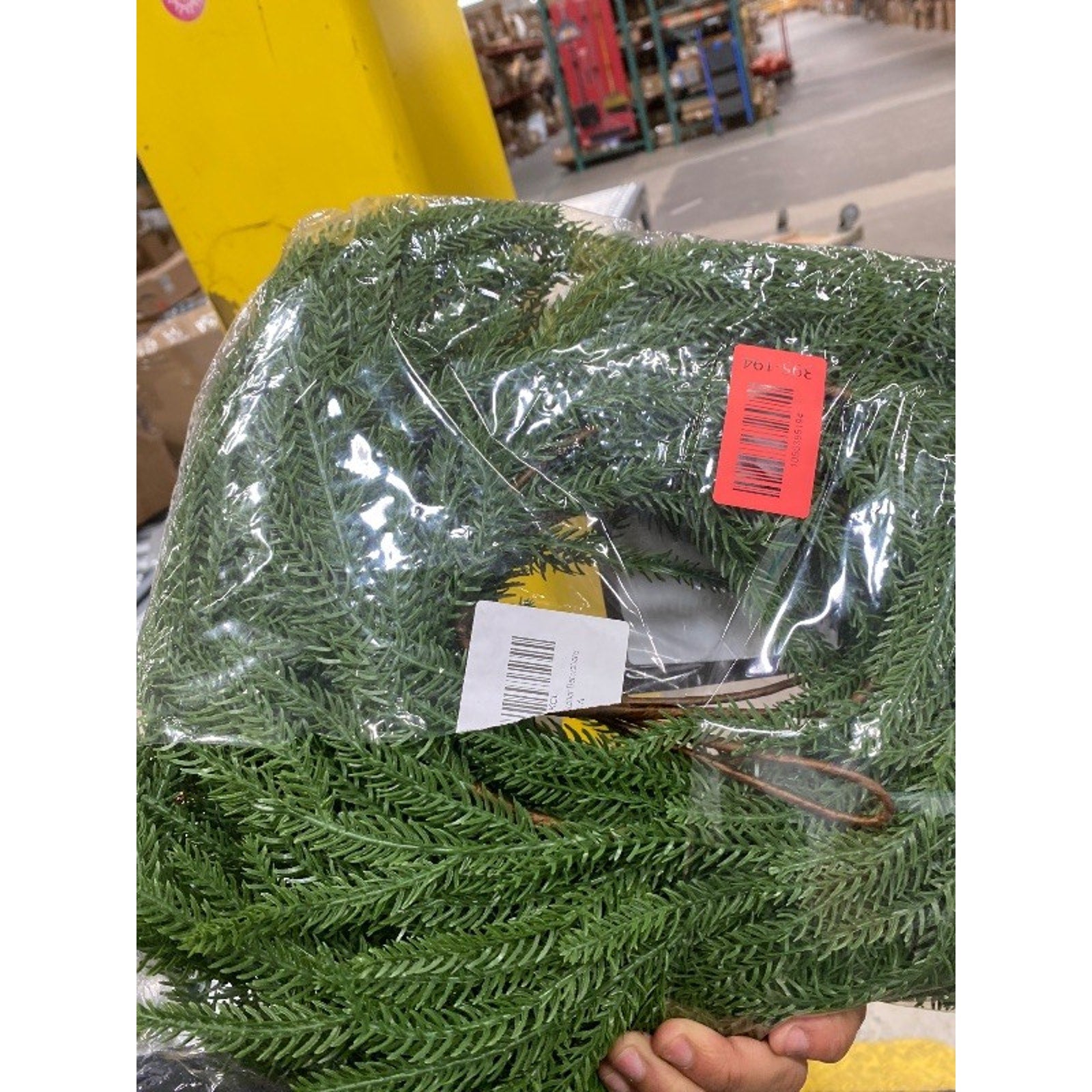 Artificial Green Evergreen Garland Christmas Holiday Decor Home Door Wall Accent
