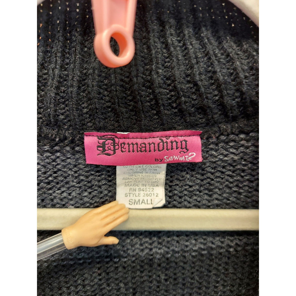 Demanding Saywhat Womens Small Gray Black Striped Short Sleeve Open Front Knit