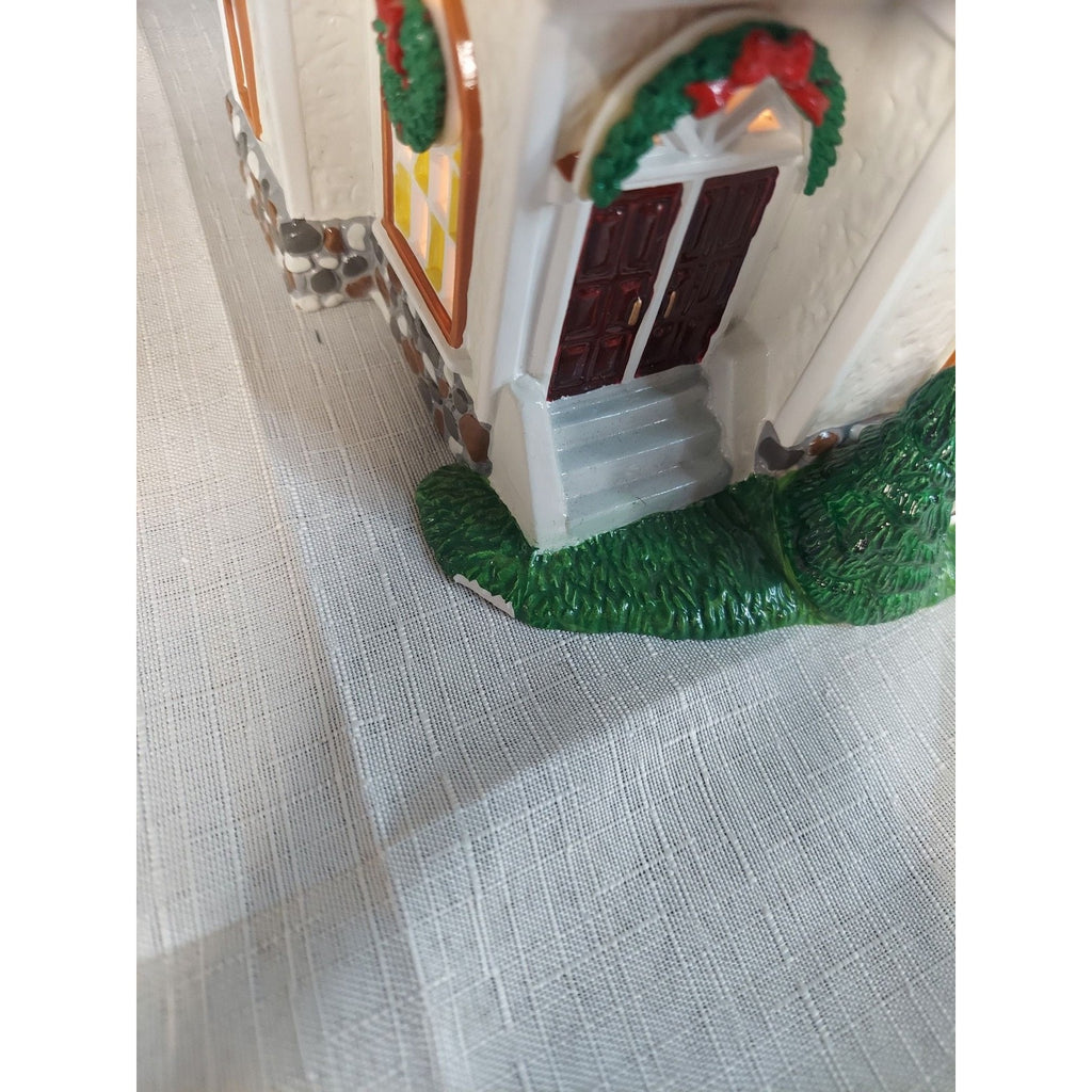 Department 56 Meadowbrook Church Snow Village Lighted House 54009 Original Box
