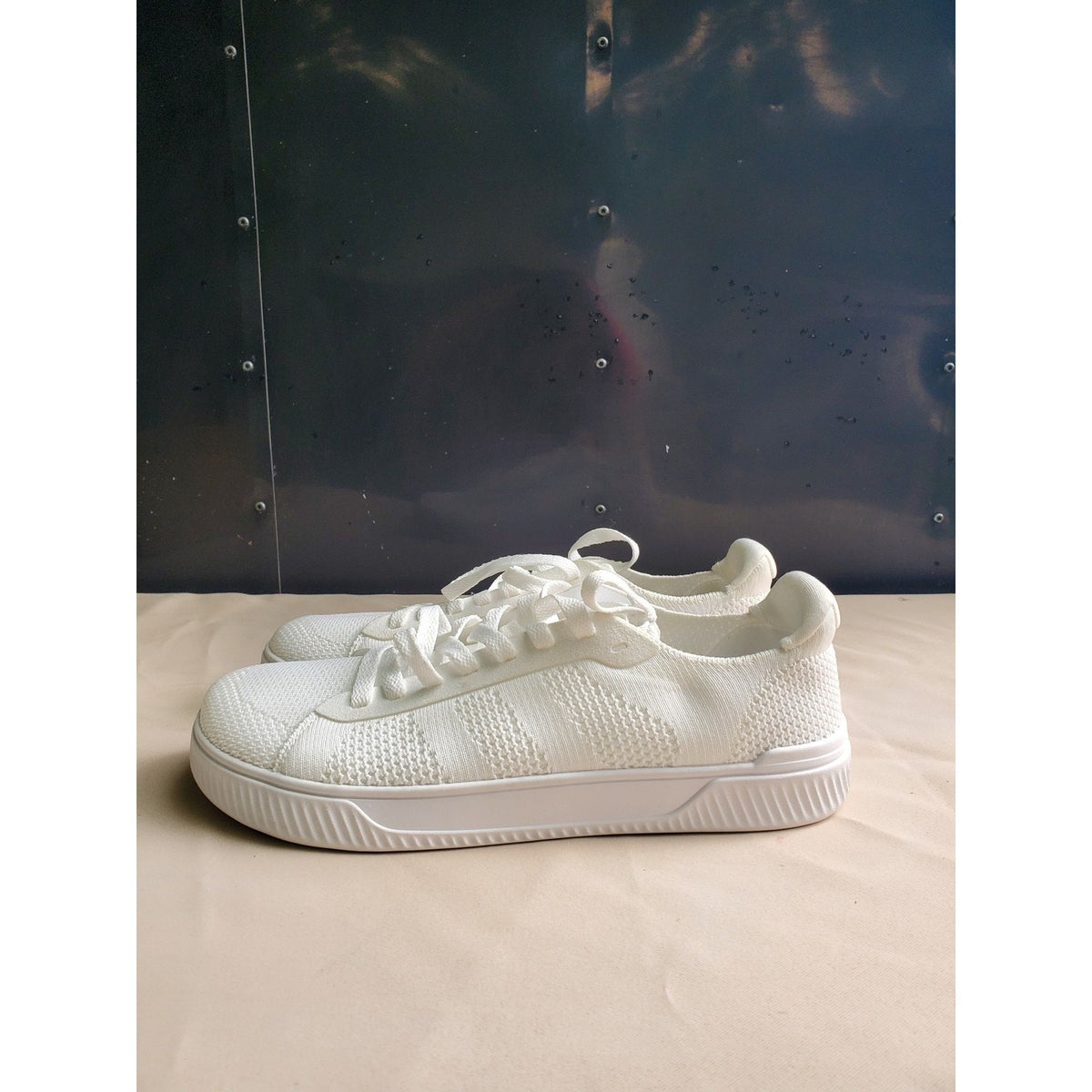 AIRHAS Mens Sneakers Shoes Size 10.5 White Knitted Breathable Casual Athletic