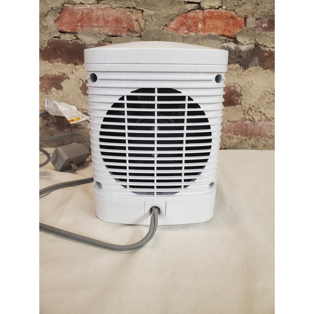 Lasko White Personal Space Heater Electric Adjustable High Low Timer 10 Inch