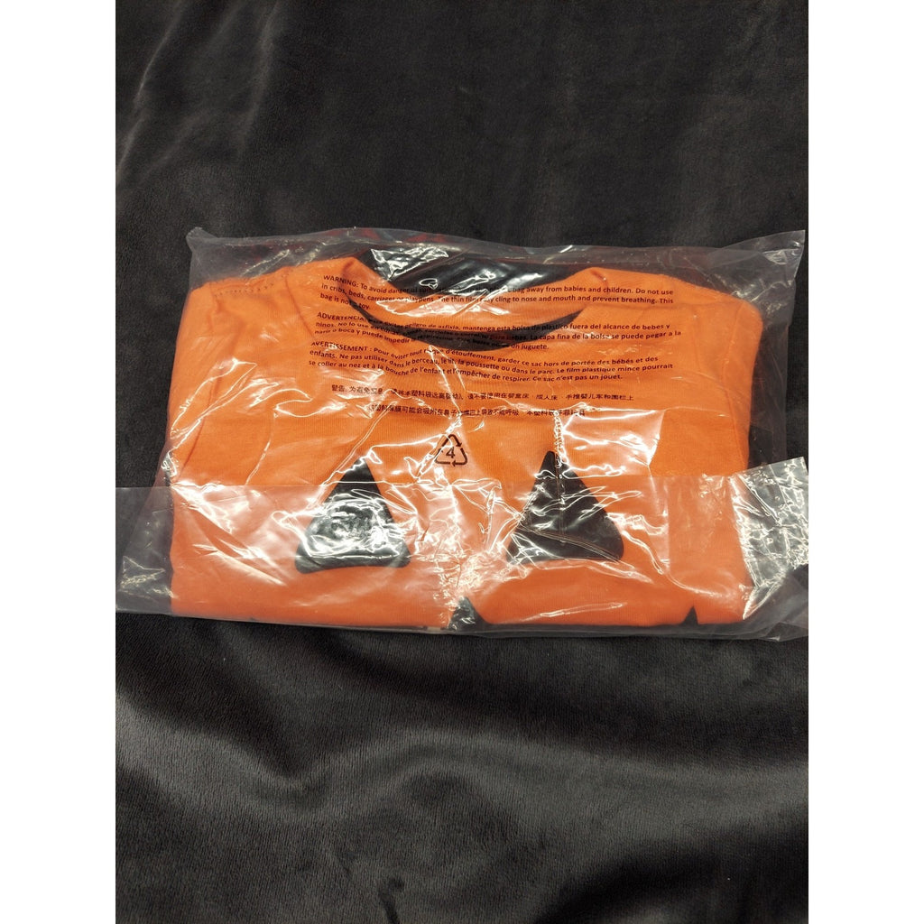 Carter's Simple Joys Baby 6-9 months Halloween Pumpkin Skeleton Shirts 2 Pack