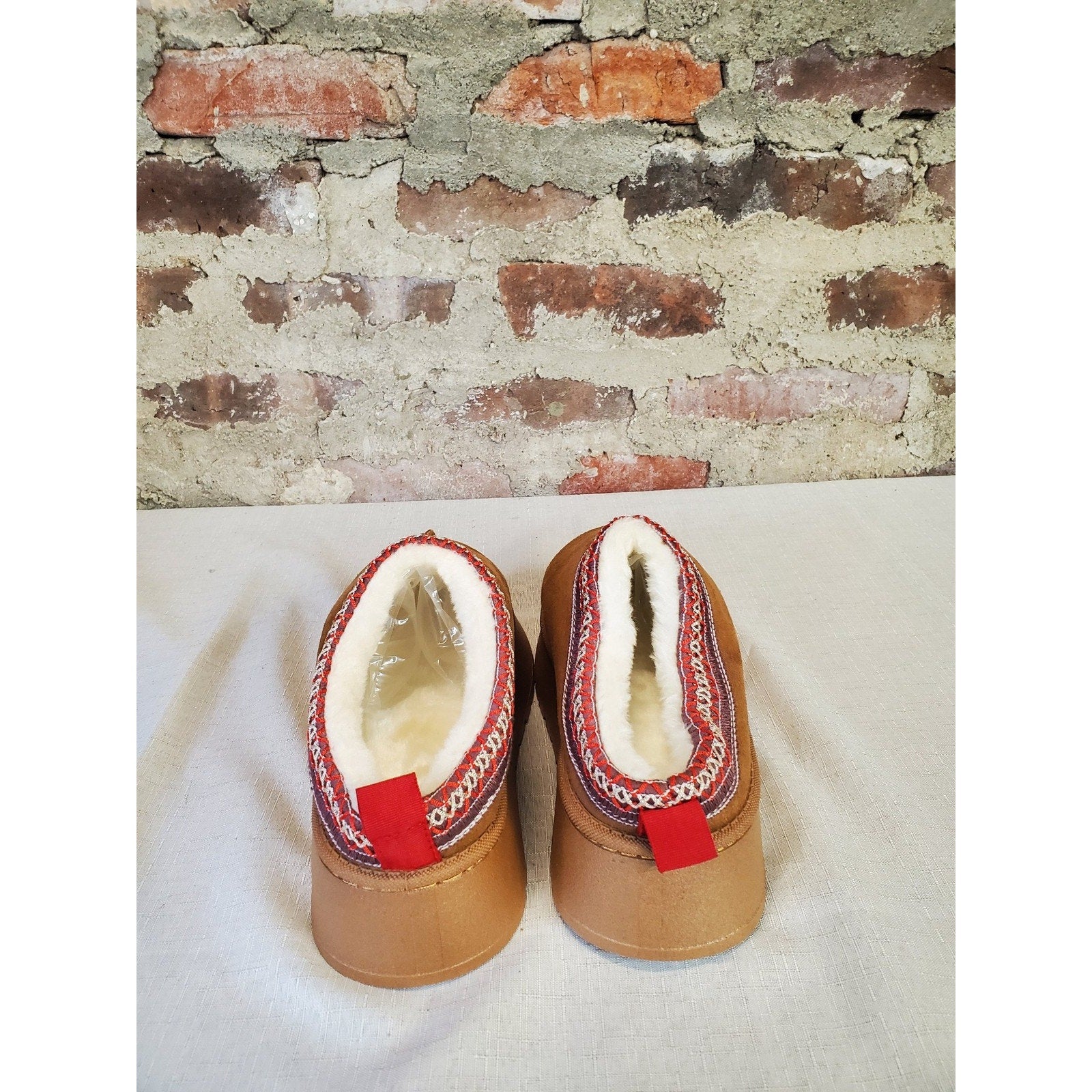 Mule Slippers EU 37 US Womens 6.5 7 Tan Brown Faux Fur Lined Cozy Slip On