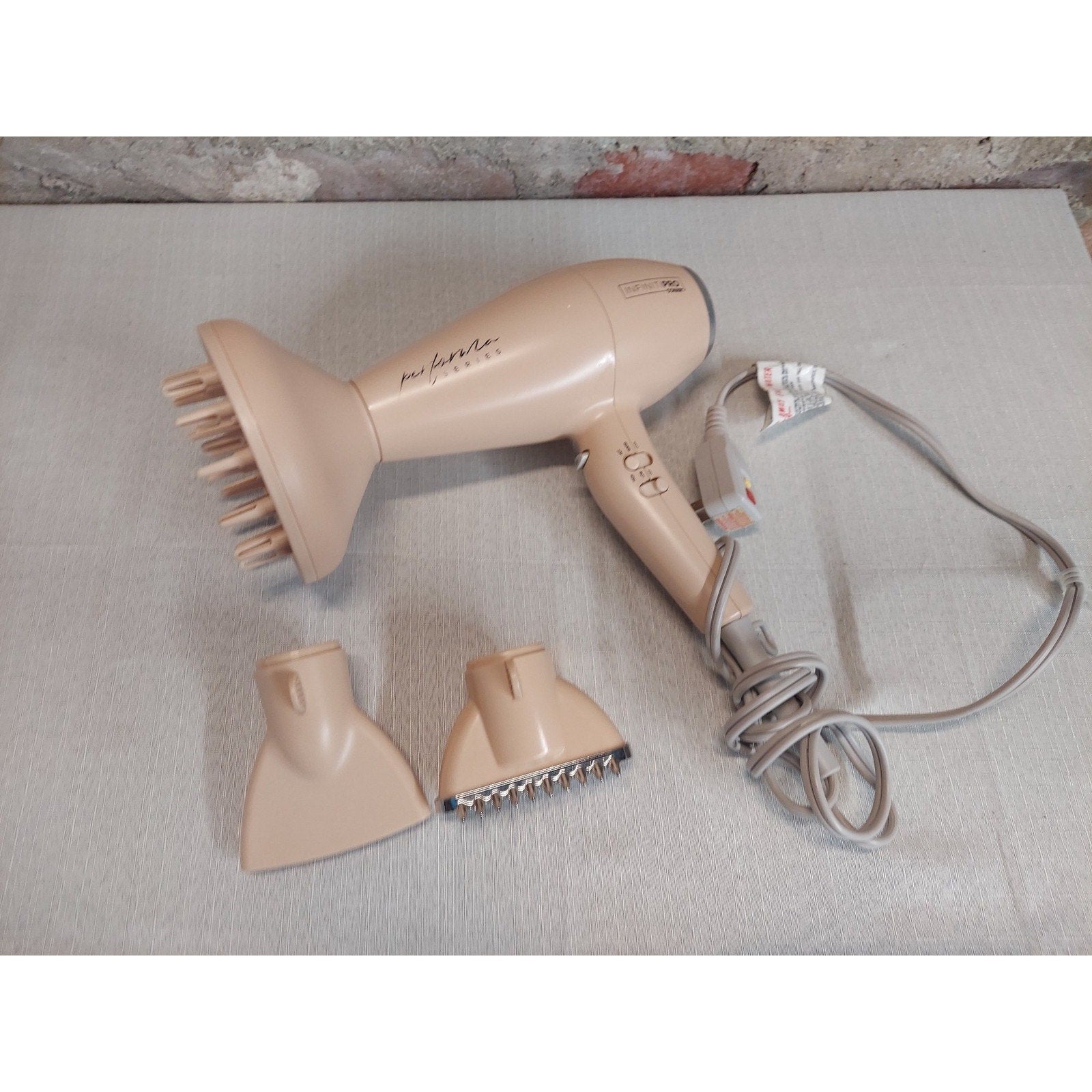 INFINITIPRO CONAIR Silent 990 Performa Series Hair Dryer Diffuser Concentrators