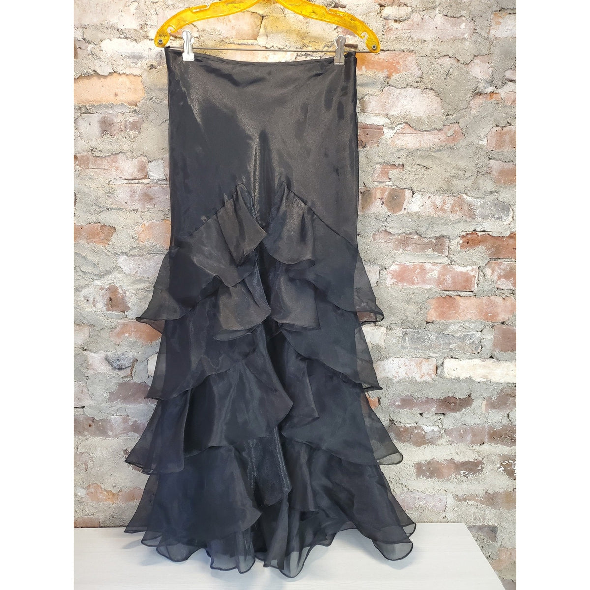 KM Collections Milla Bell Womens Black Maxi Ruffle Mermaid Skirt Size 6 Formal