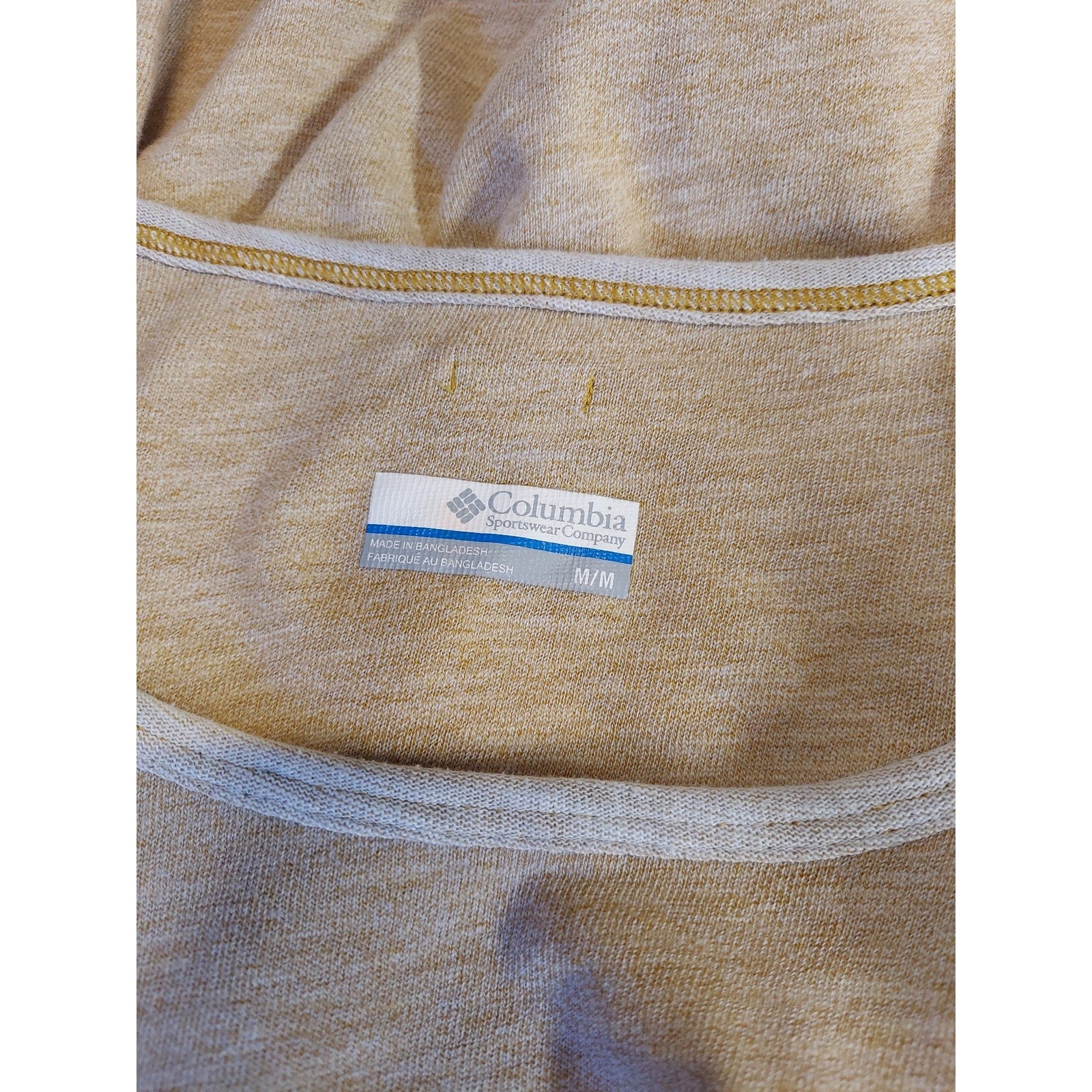 Columbia Unisex Long Sleeve Crewneck Shirt m Medium Tan Cream Two Tone