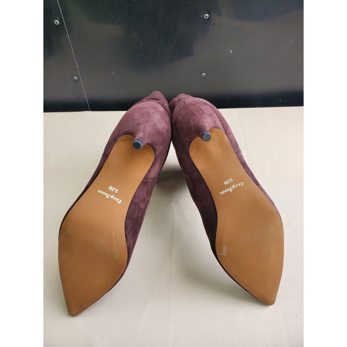 CosyFever Womens Ankle Boots 9.5W Plum Slouchy Pointed Toe Kitten Heel