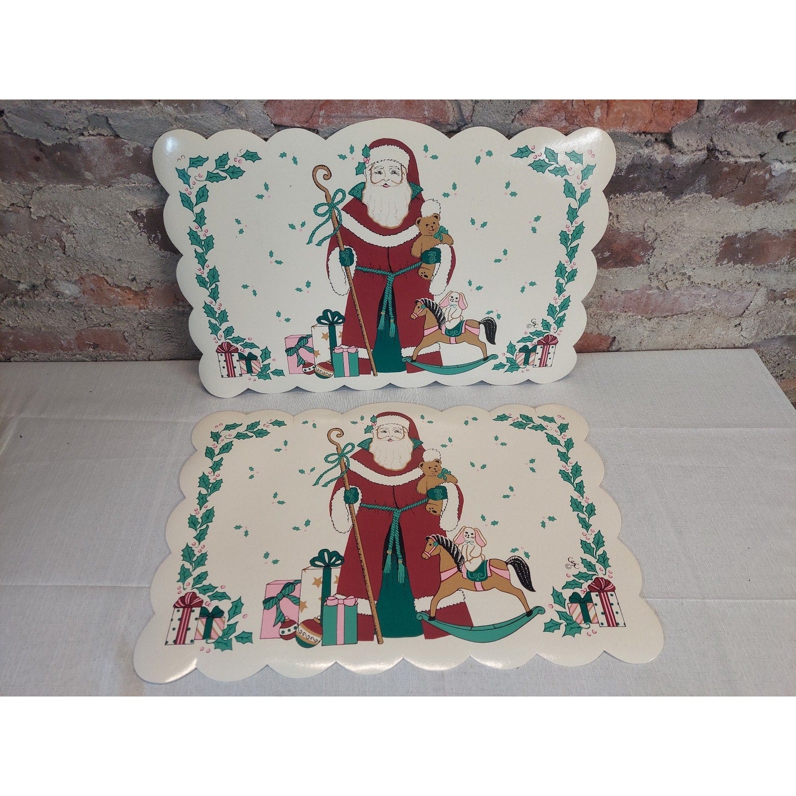 Santa Claus Christmas Placemats Set of 2 Vintage Scalloped Holly Berry Holiday