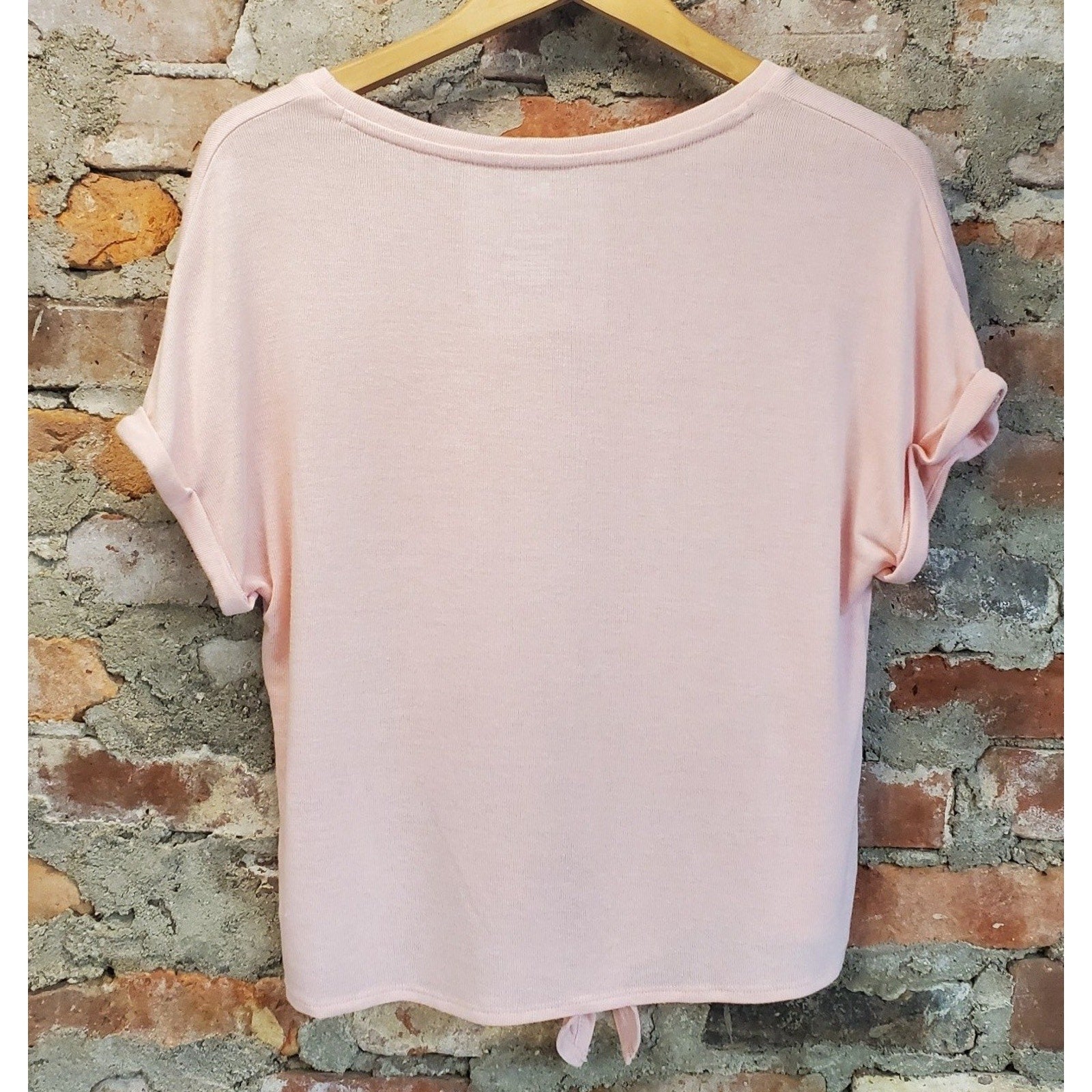 So Womens Tie Front T Shirt M Pink Cuffed Short Sleeve Rayon Blend