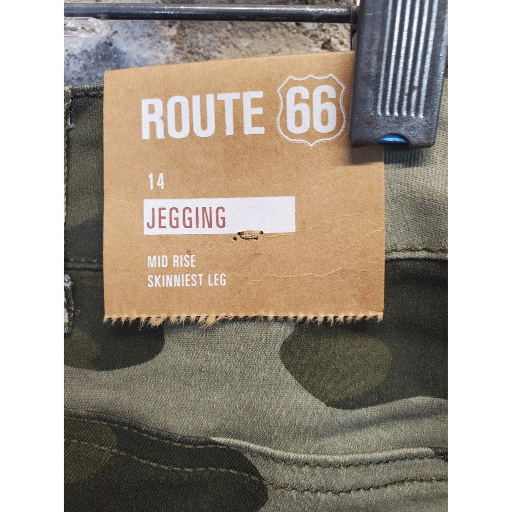 Route 66 Womens Camo Jegging Pants Size 14 Mid Rise Skinniest Leg Green