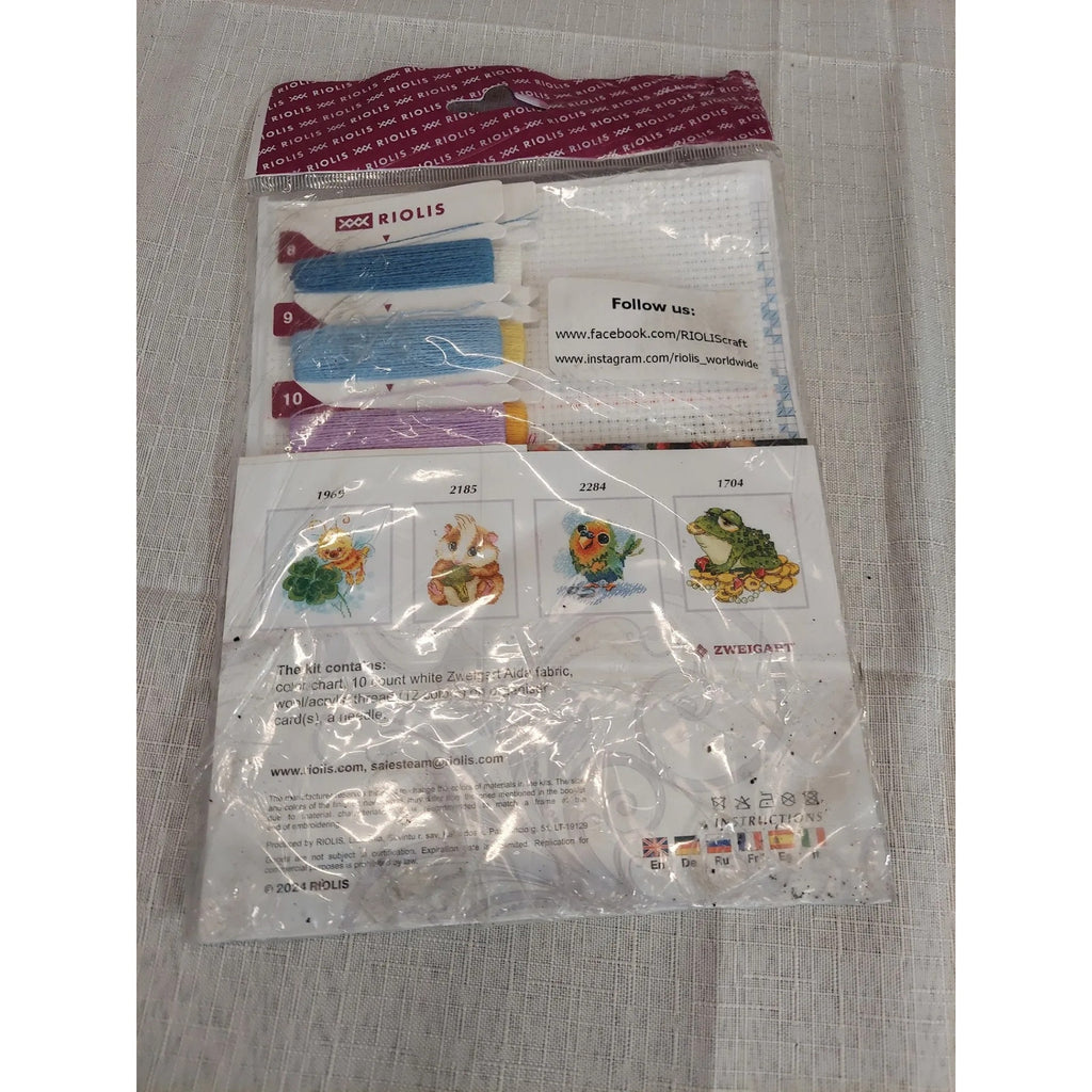 RIOLIS Cross Stitch Kit Little Snail 2285 Complete Craft 6x6 Wool Acrylic