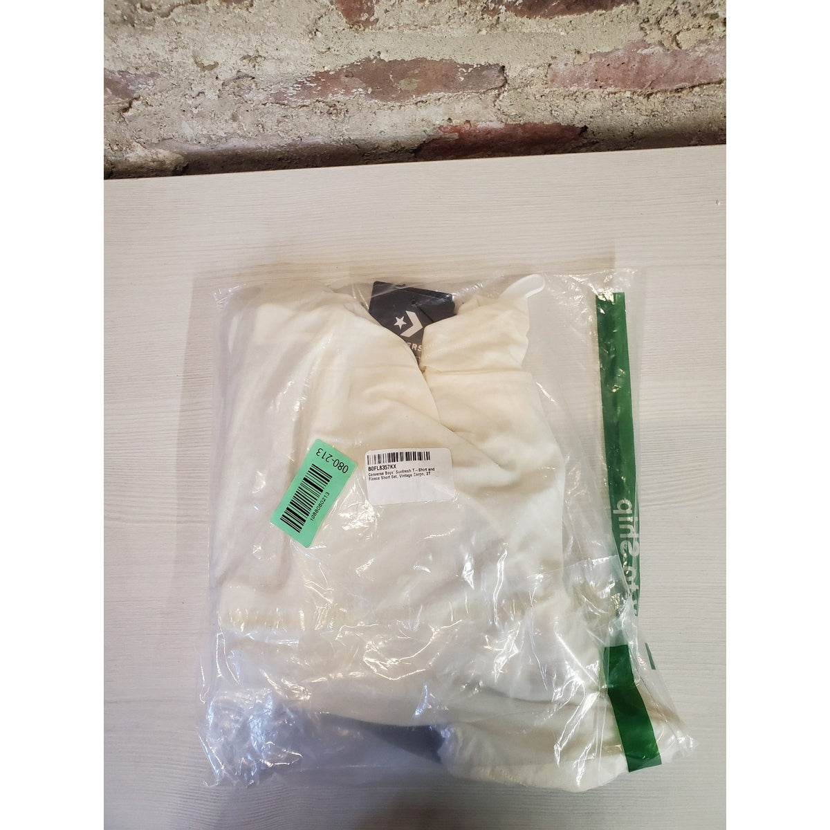 Converse Boys Sunfresh T-Shirt Fleece Short Set 2T Vintage Cargo Cream Khaki