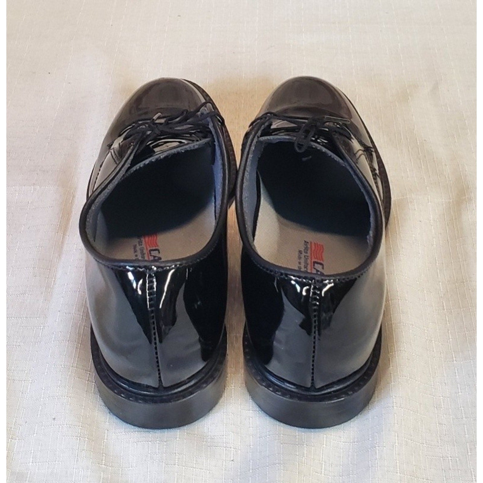 Capps Mens Patent Leather Delite Dress Shoes Size 6.5 M Black Uniform Oxfords