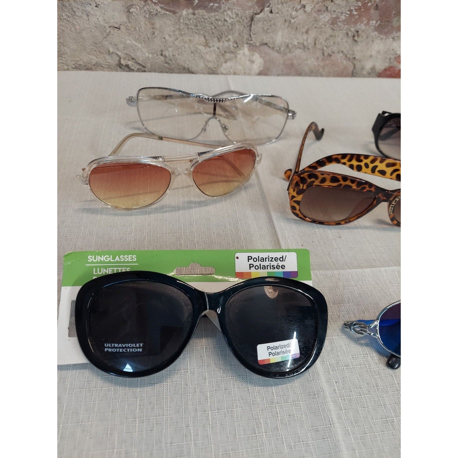 Womens Sunglasses Lot 8 Pairs Mixed Fashion Styles Heart Leopard Polarized