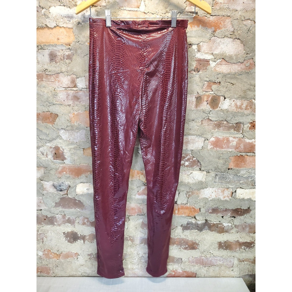 Boohoo Womens Leggings US 6 Burgundy Faux Leather Snakeskin High Waist NWT