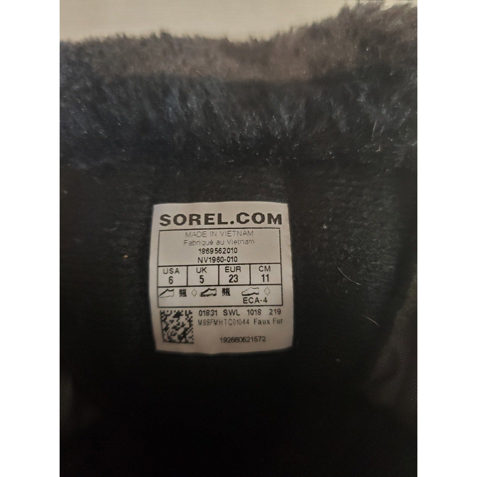 Sorel Kids Snow Winter Boots Size 6 Black Faux Fur Lined Waterproof Warm