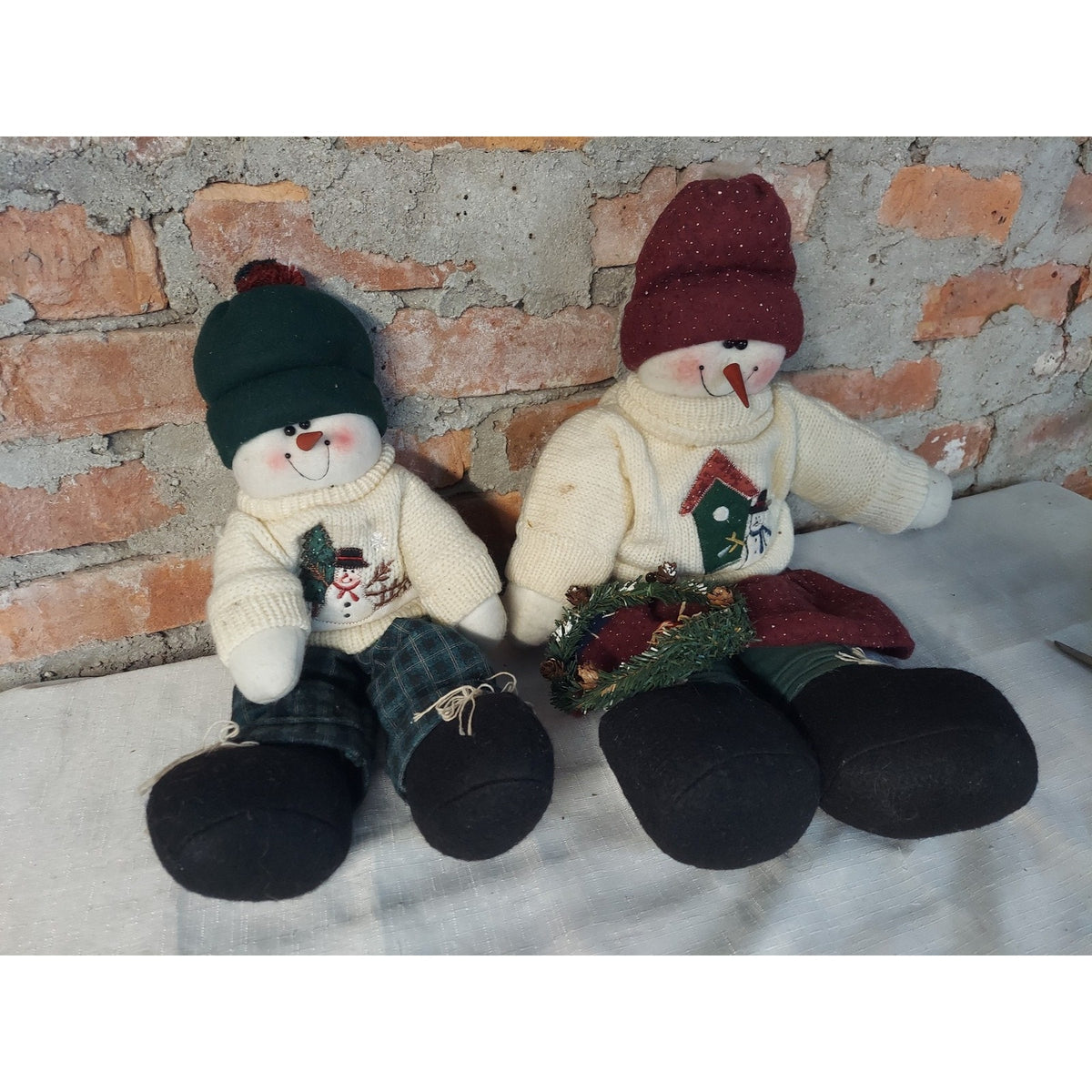 Christmas Snowman Dolls Set 2 Winter Holiday Shelf Sitter Fabric Knitted Plush