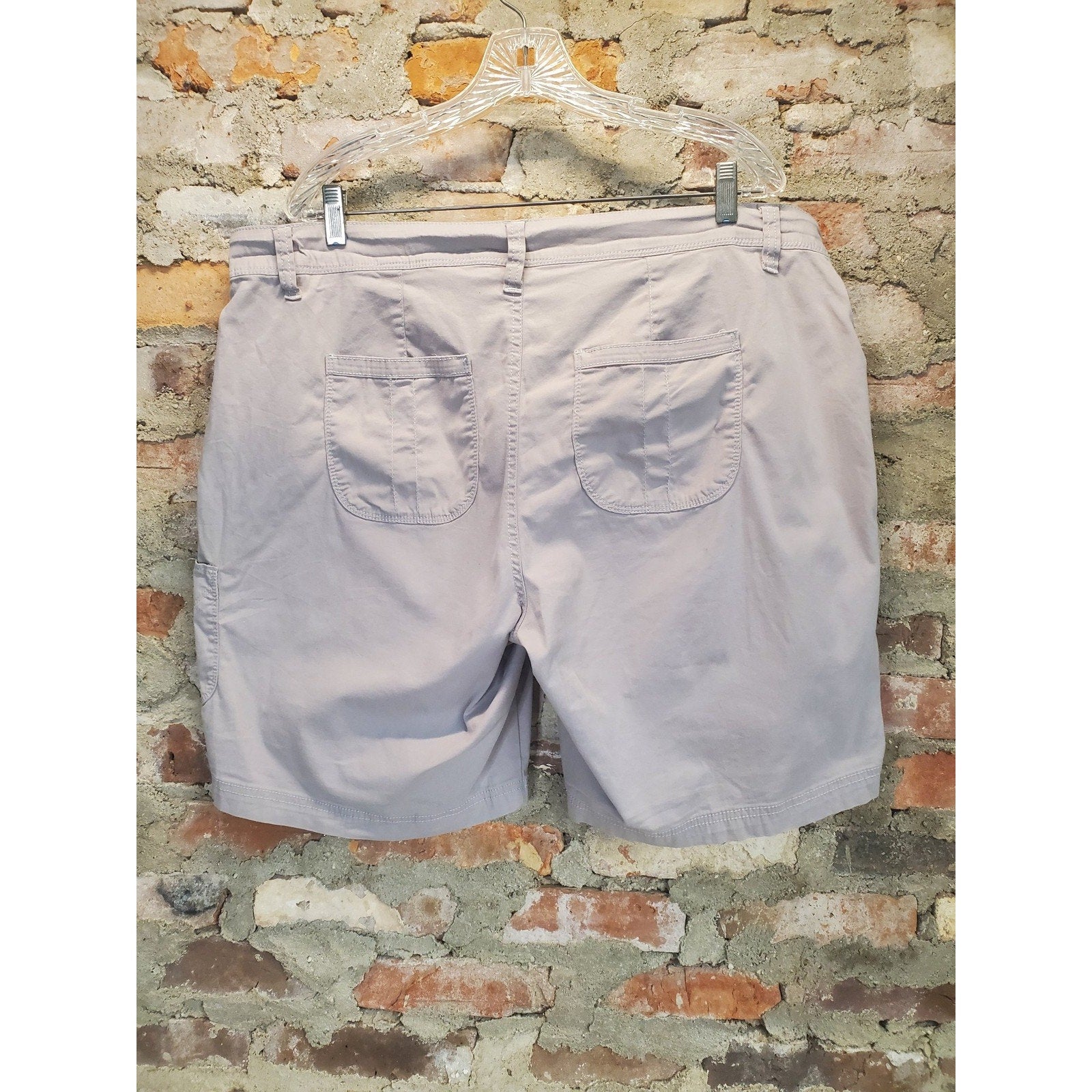 Gloria Vanderbilt Womens Cargo Shorts 16W Light Gray Stretch Casual Plus Size