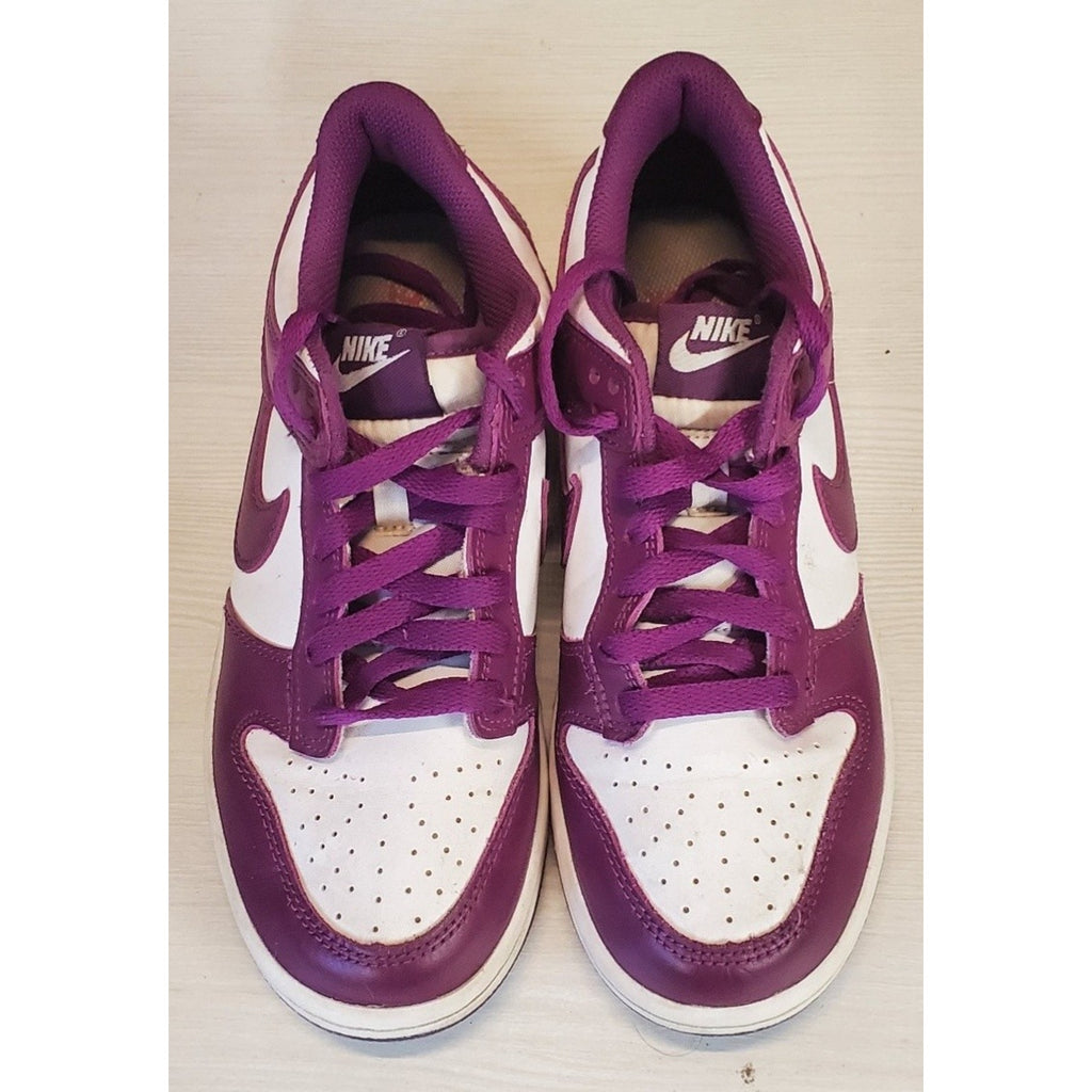 Nike Dunk Low Purple White Athletic Leather Sneakers 6Y Casual Fashion Shoes