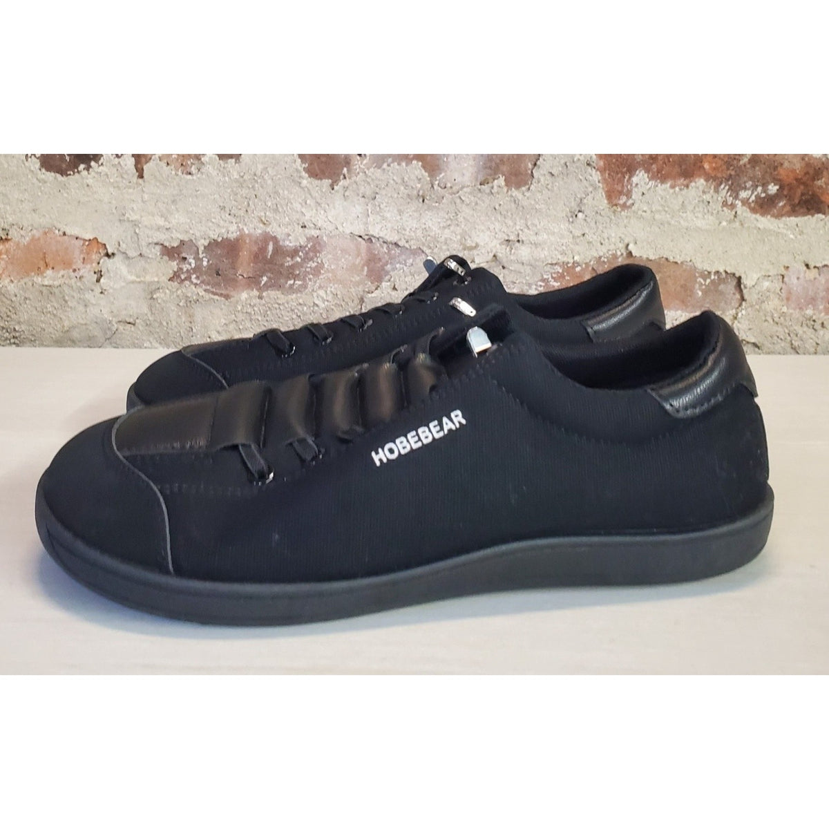 HOBEBEAR Womens Sz 9 Black Walking Shoes Barefoot Lightweight Sneakers