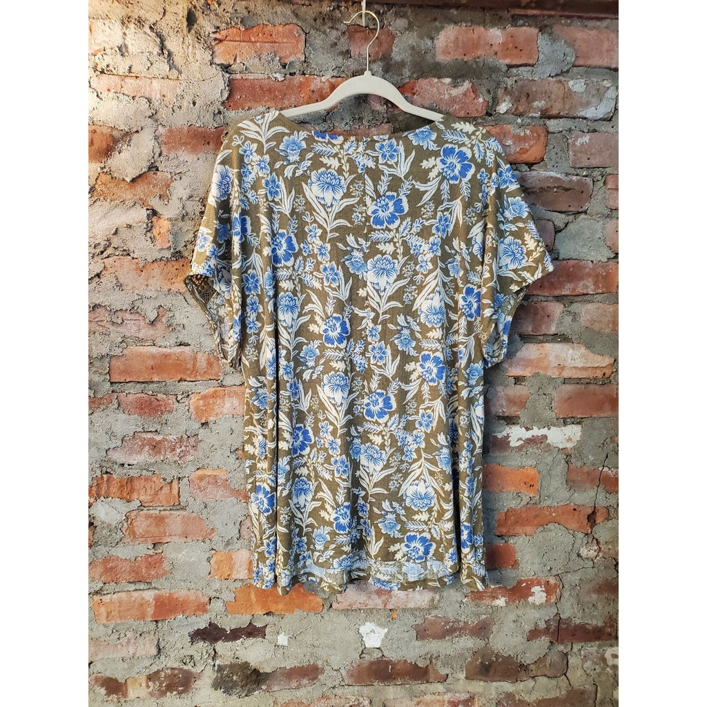 Como Blu Womens Floral Top Blouse Size 2X Green Blue Crochet Lace Peasant