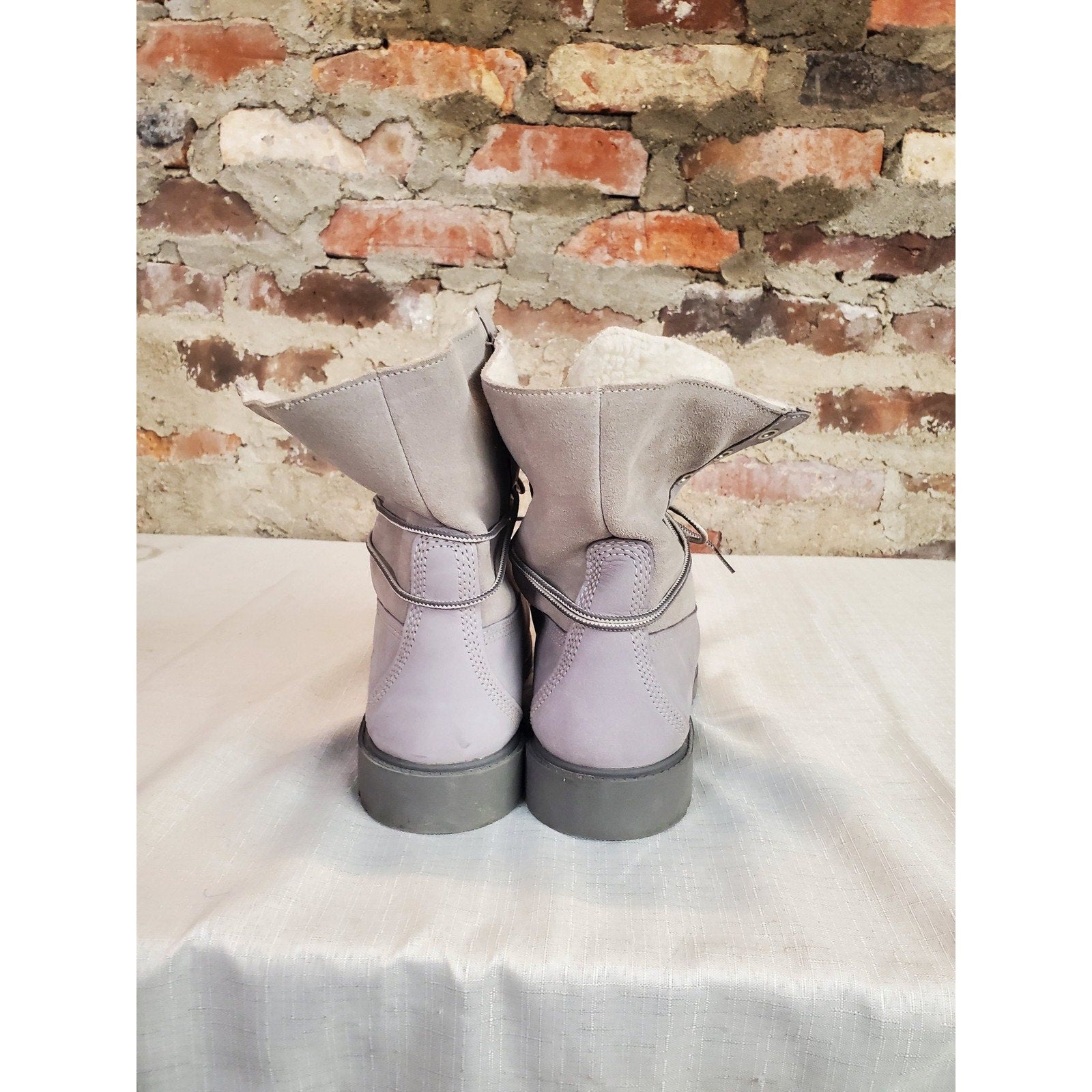 Timberland Womens Roll Top Boots US 8.5 Lavender Gray Waterproof Faux Fur Lined