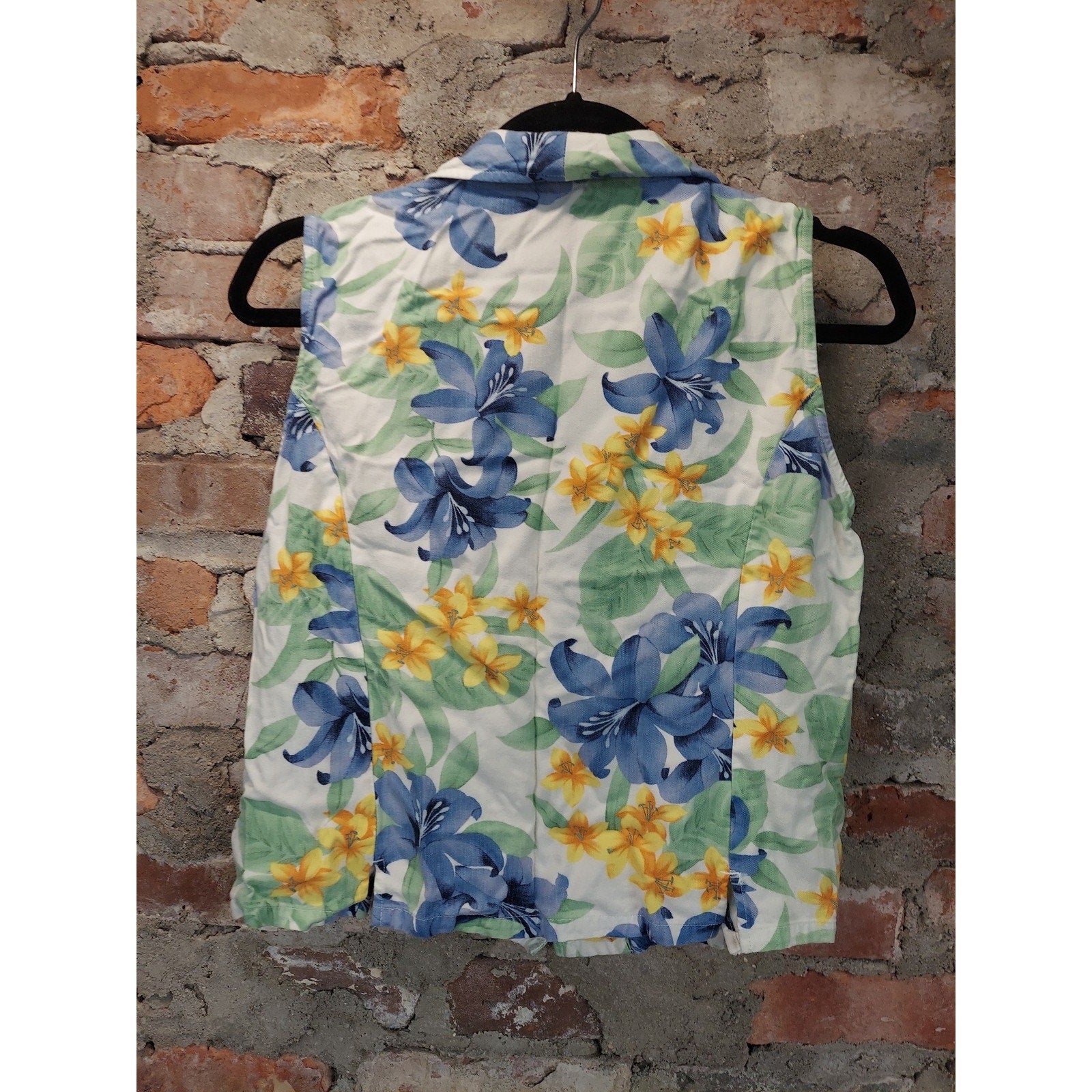 Caribbean Joe Womens L Sleeveless Floral Rayon Hawaiian Shirt Tropical