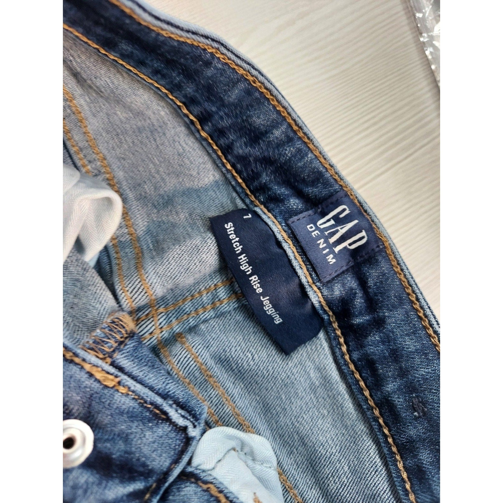 GAP Girls High Rise Stretch Jegging Jeans Size 7 Blue Button Fly Denim