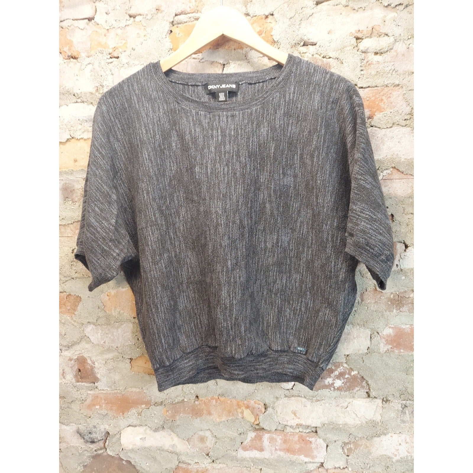 DKNY JEANS Womens Short Sleeve Knit Top Small Charcoal Gray Crewneck Relaxed