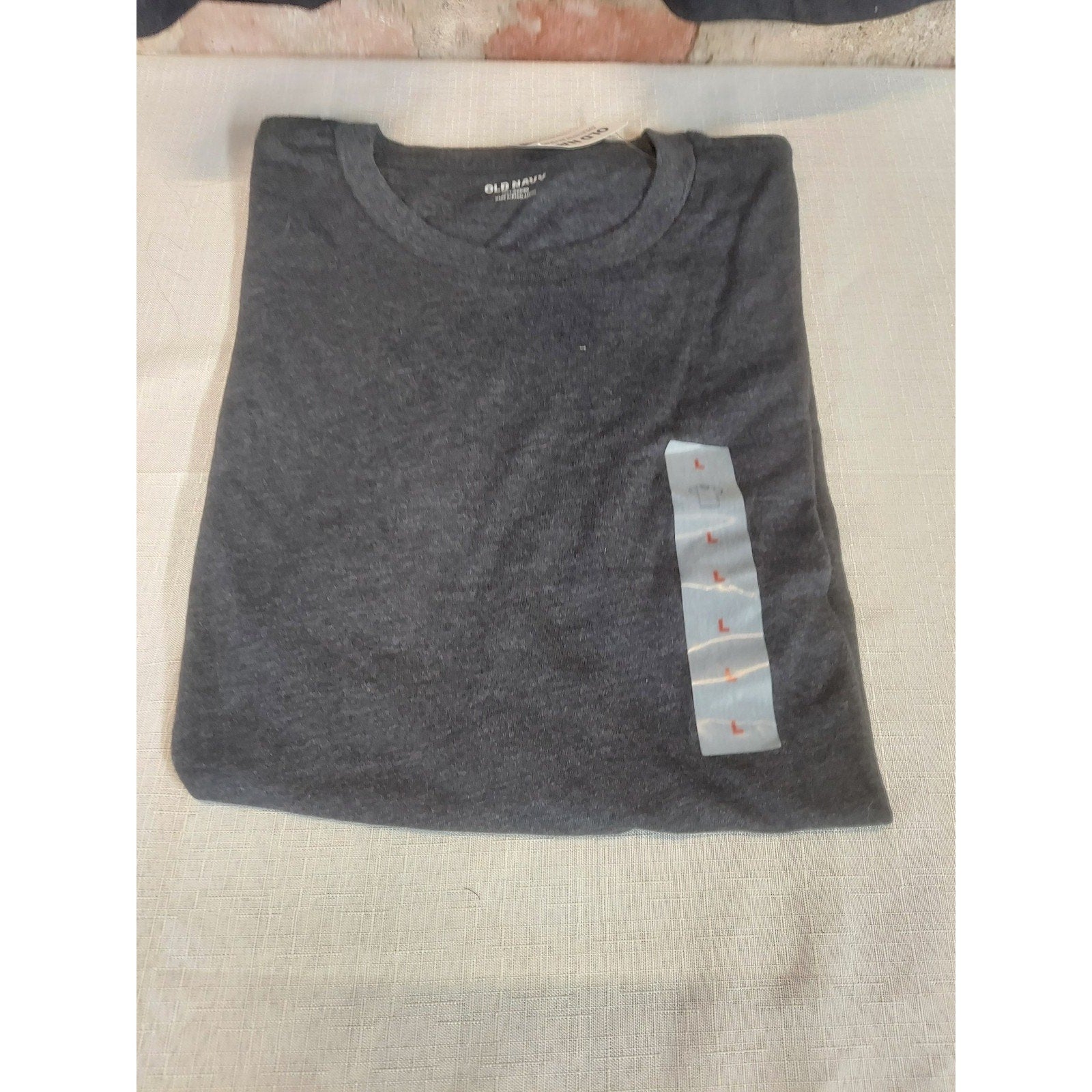 Old Navy Mens Short Sleeve T Shirt L Dark Heather Gray Crewneck NWT