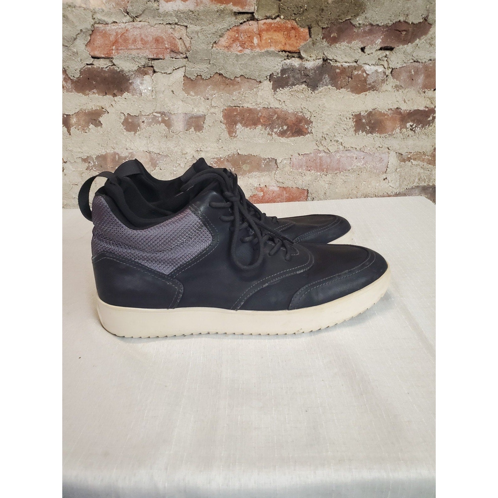 Steve Madden Mens ZERODAWN High Top Sneakers 12 Black Grey Athletic