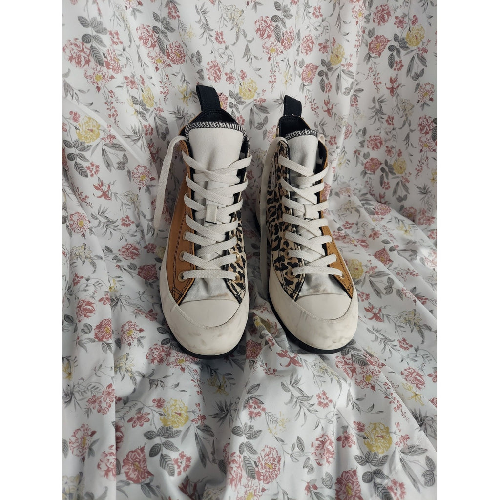 Converse High Top Sneakers Grisele Mismatched Leopard Print Womens Sz 7
