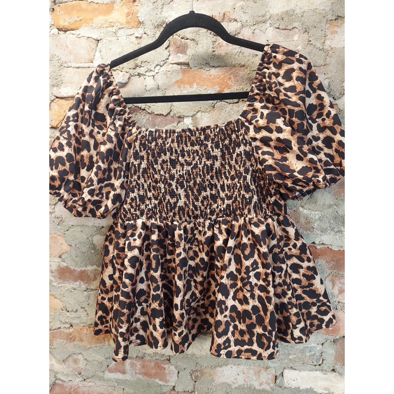 SHEIN CURVE Womens 0XL Leopard Print Peplum Top Square Neck Puff Sleeve Smocked