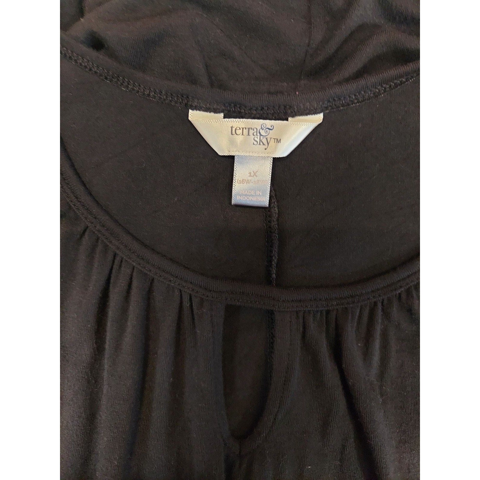 Terra & Sky Womens Plus Size Tank Nightgown PJs 1X Black Keyhole Neck