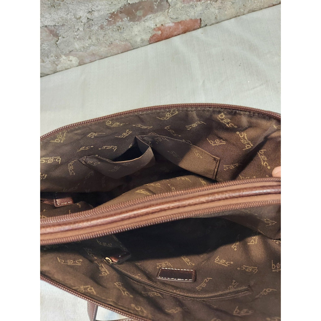b.o.c. Womens Shoulder Bag Brown Faux Leather Trim Contrast Stitching Zip Top