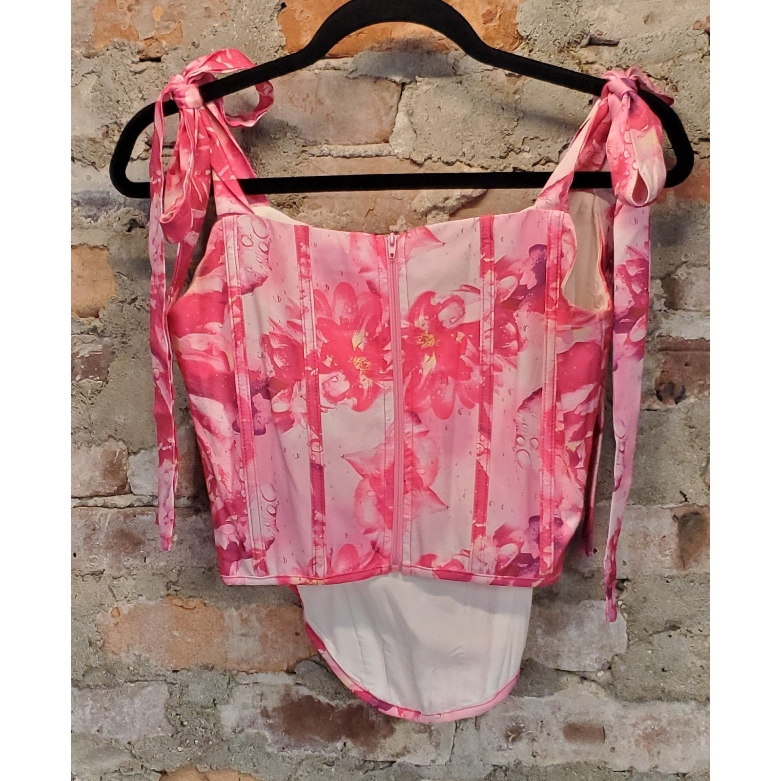 Fashionnova Womens Pink Floral Print Corset Bustier Top M Medium Structured