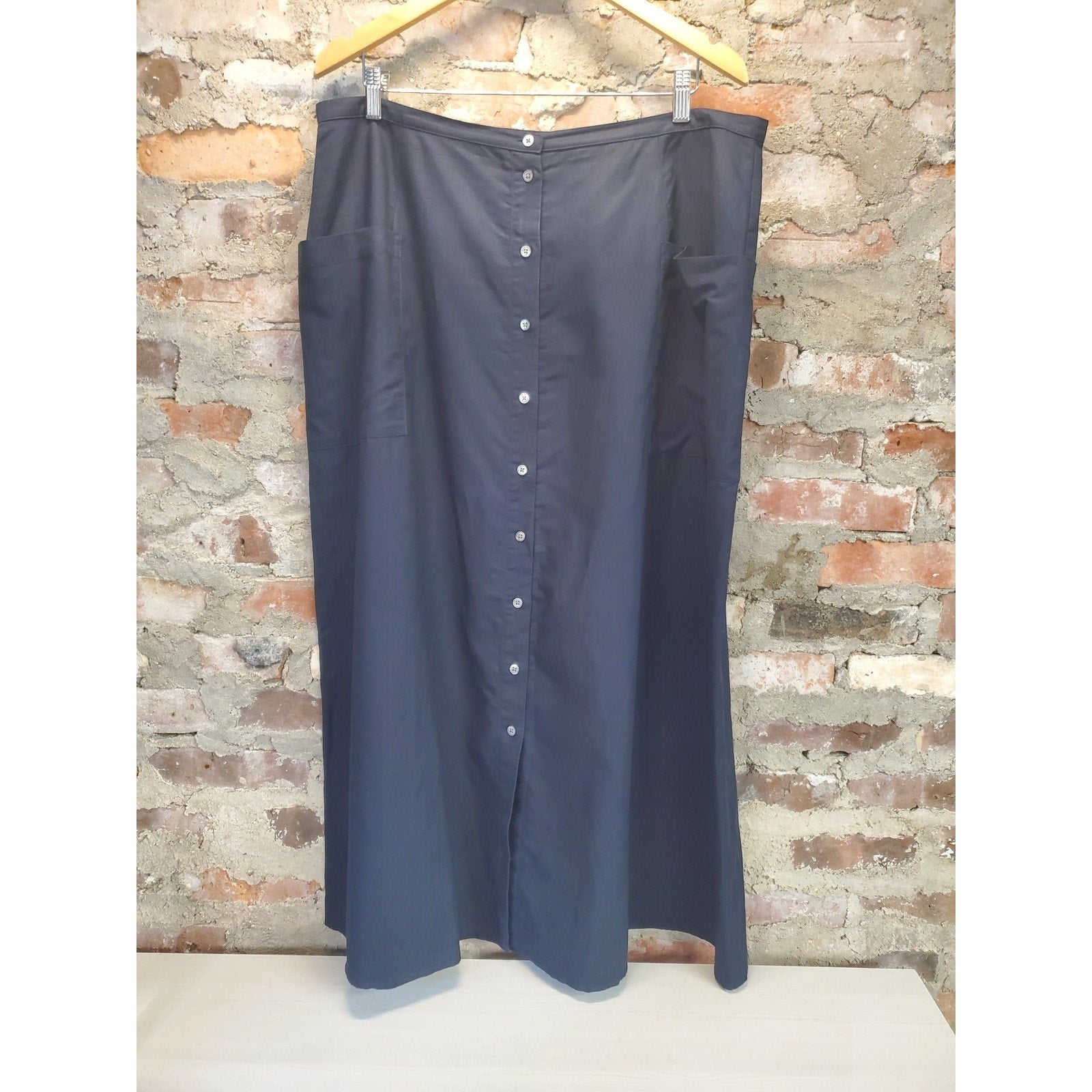 Eddie Bauer Womens Maxi Skirt Size 20 Navy Linen Cotton Button Front A Line