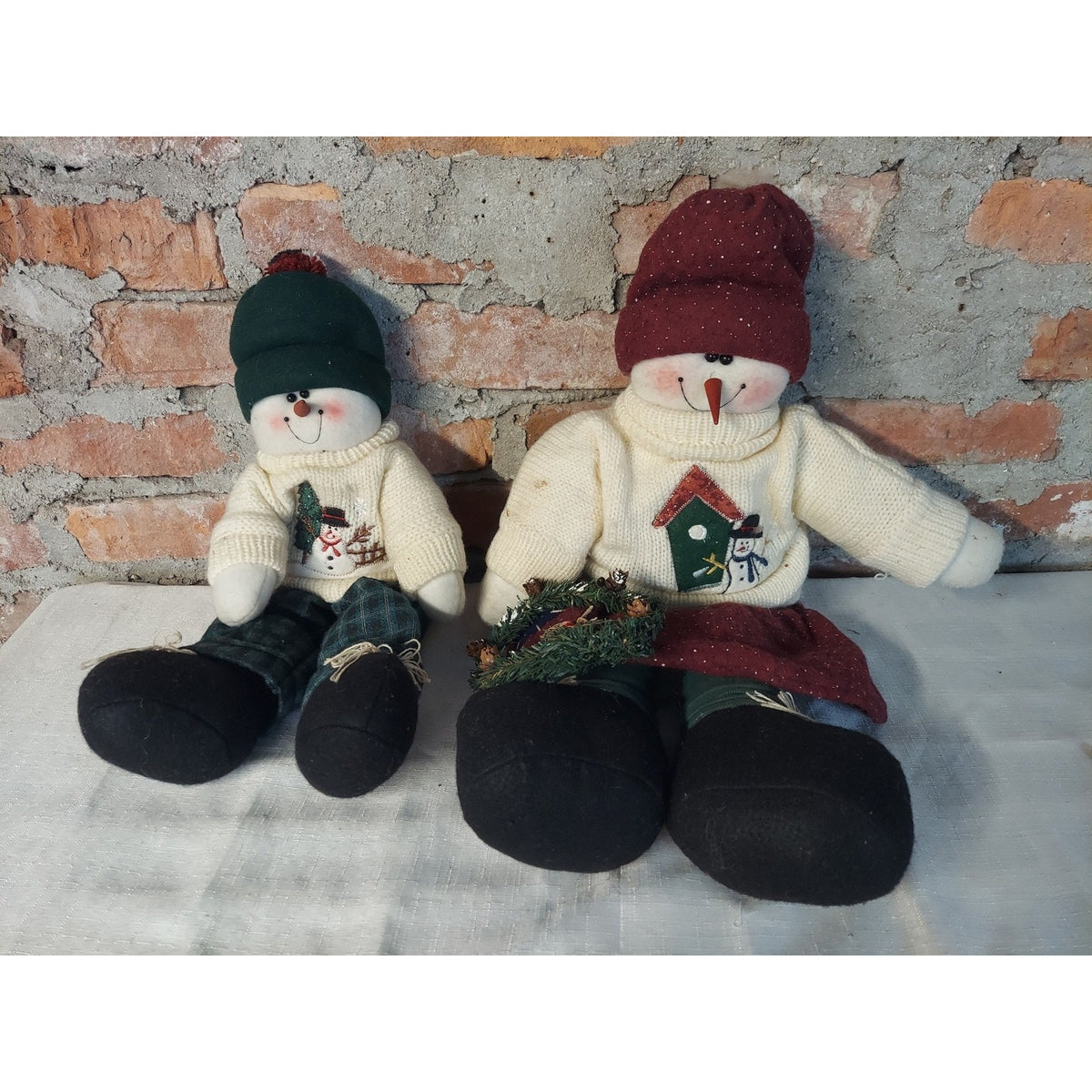 Christmas Snowman Dolls Set 2 Winter Holiday Shelf Sitter Fabric Knitted Plush
