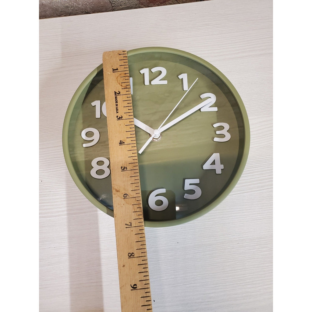 Wall Clock Round Green Modern 7.5 Inch Home Decor Office Living Room