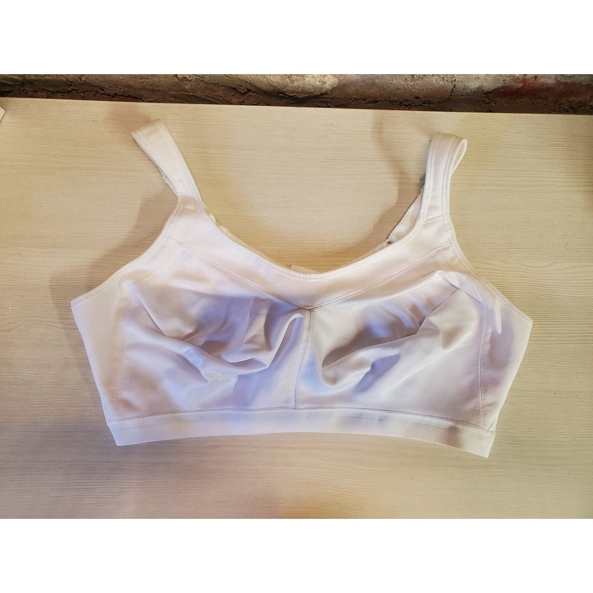 Playtex Womens Bra 44 DD White Comfort Support Polyester Spandex Style 4159