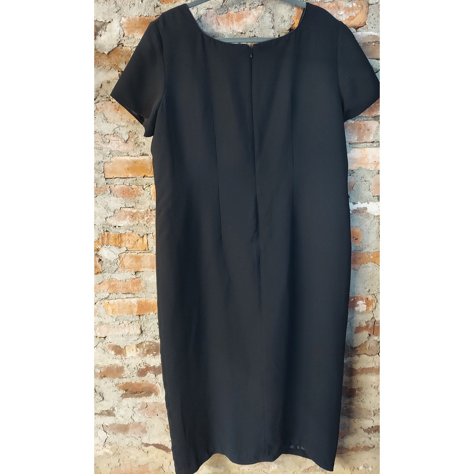 Worthington Woman Womens Sheath Dress Size 18W Black Short Sleeve Button Accent
