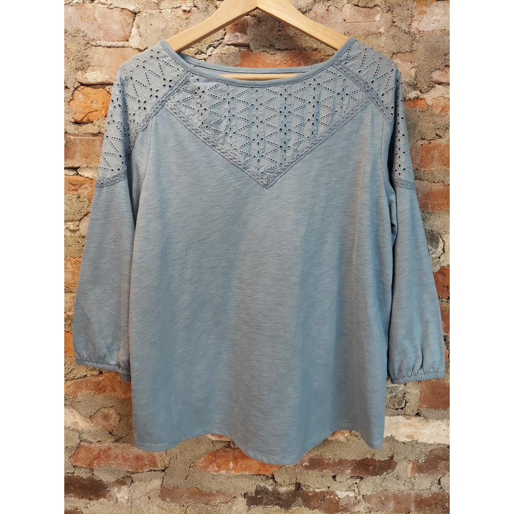Croft & Barrow Womens Eyelet Embroidered Top M Dusty Blue Cotton Blend
