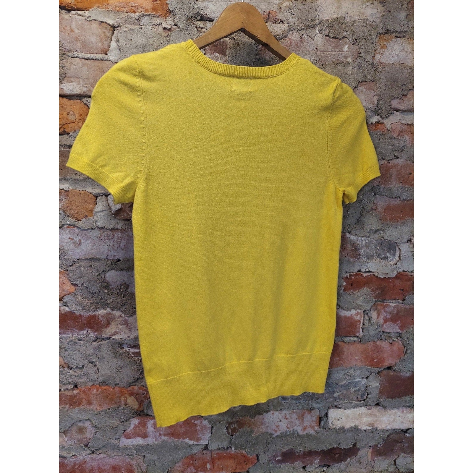 A New Day Womens Knit Top XS Yellow Short Sleeve Crew Neck Pullover