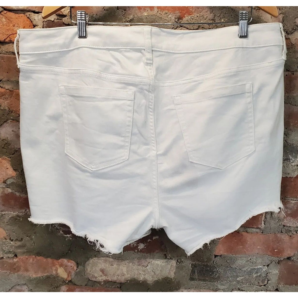 Torrid Womens Jean Shorts Size 18 White Button Fly Cut Off Raw Frayed Hem