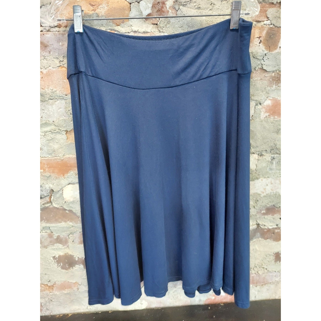 Chaps Womens A Line Skirt 1X Navy Blue Pull On Stretch Flowy Knee Length