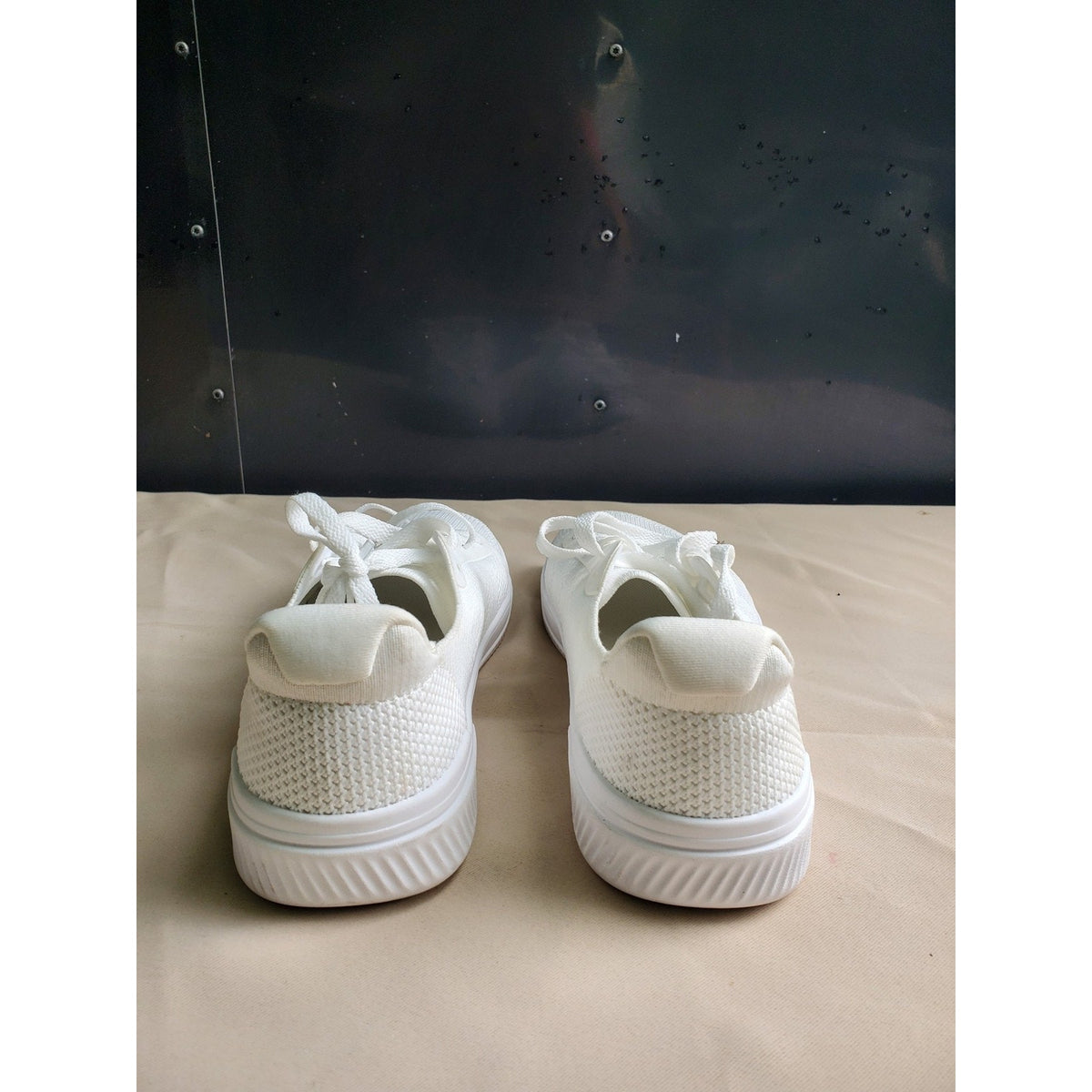AIRHAS Mens Sneakers Shoes Size 10.5 White Knitted Breathable Casual Athletic