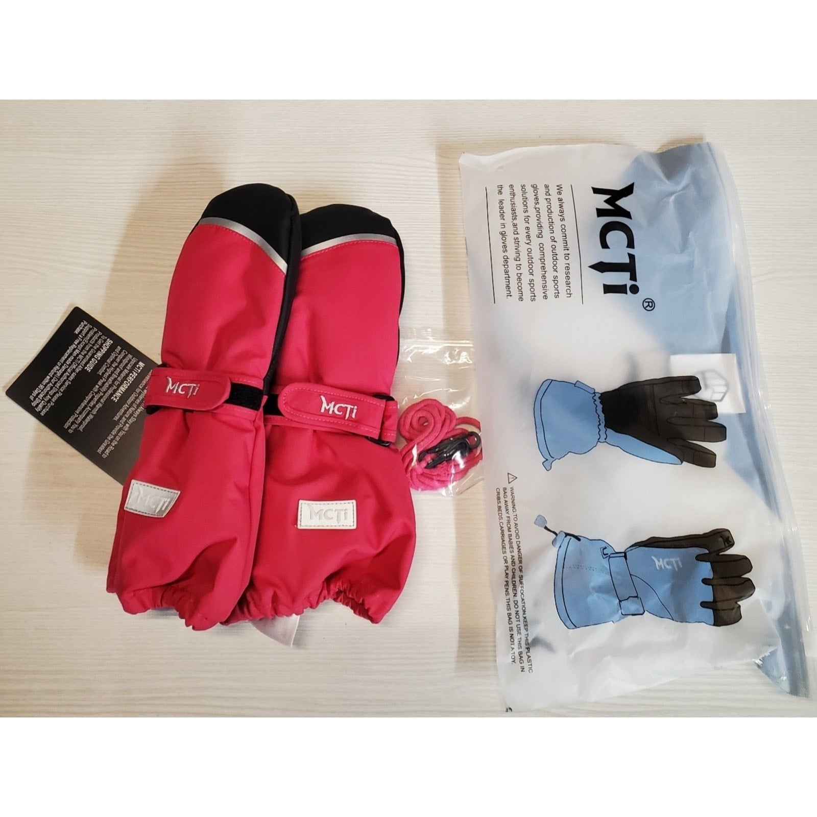 MCTi Kids Mittens KDS-19 Waterproof Snow Ski Winter XXXS Toddler NEW