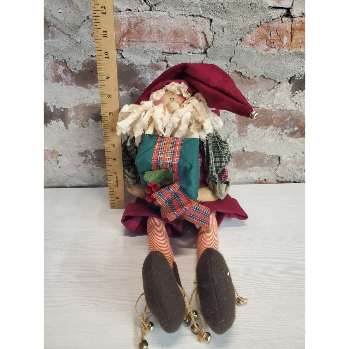 Santa Claus Christmas Decor Sitting Figure Jingle Bells Plaid Plush 11.5 Inch