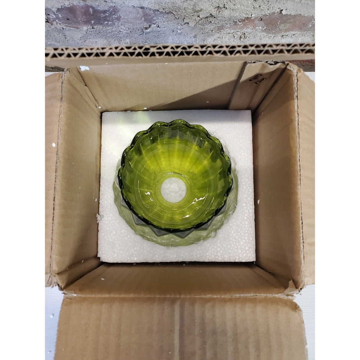 Green Ribbed Ruffled Glass Light Lamp Shade Globe Ceiling Fan Vintage 5 Inch