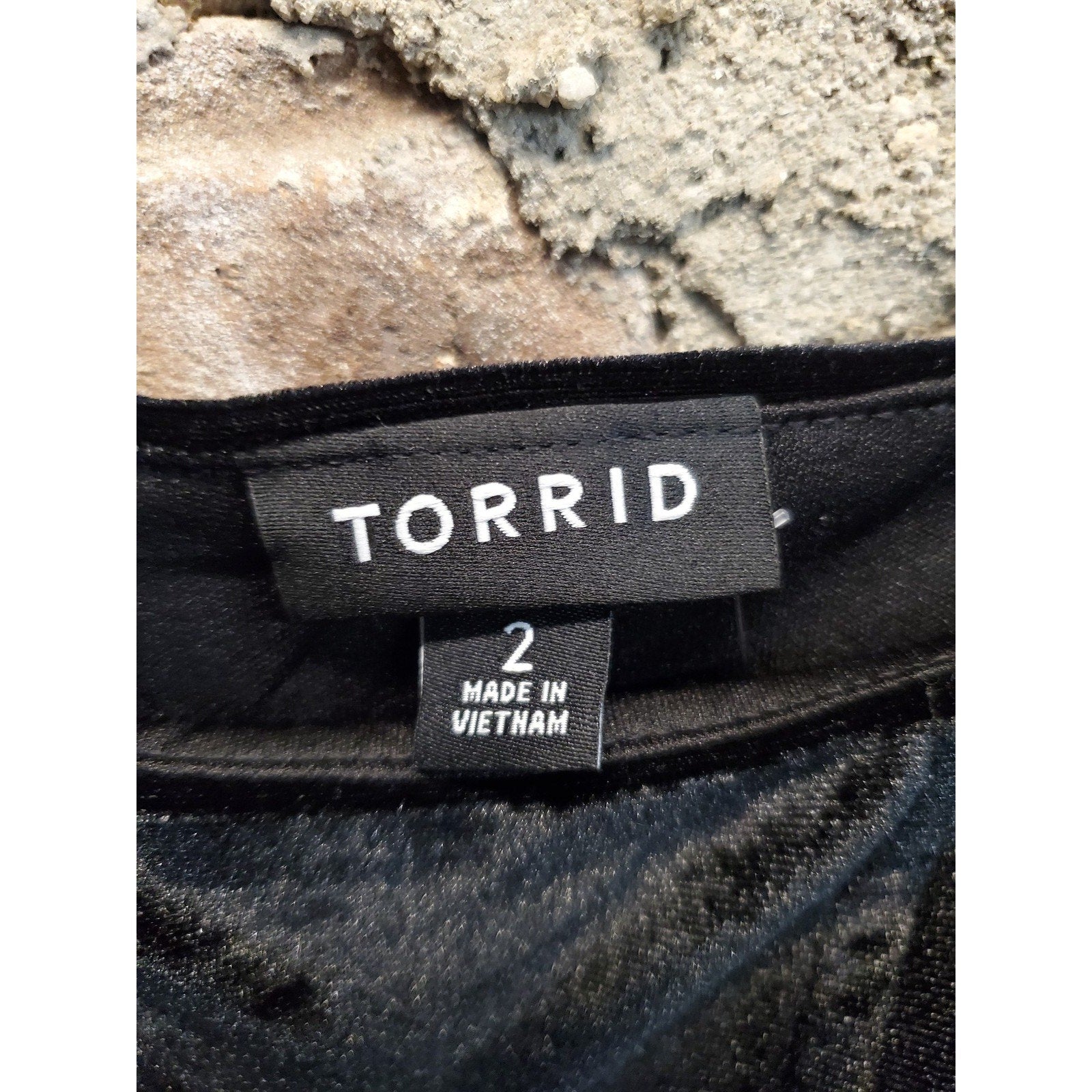 TORRID Womens Black Velvet Dress Size 2 Plus Size Empire Waist Sleeveless